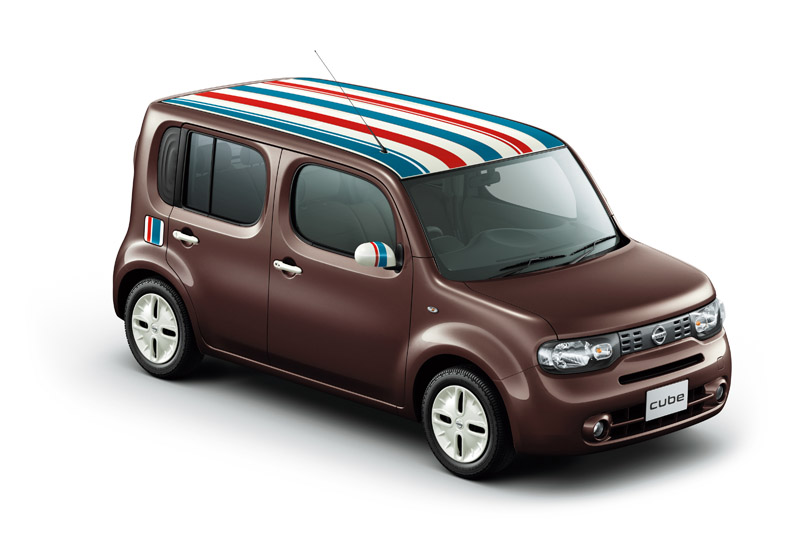 五彩繽紛 台灣始終無緣 Nissan Cube Deco Cube個性彩繪車貼 限量發售 Carture 車勢文化