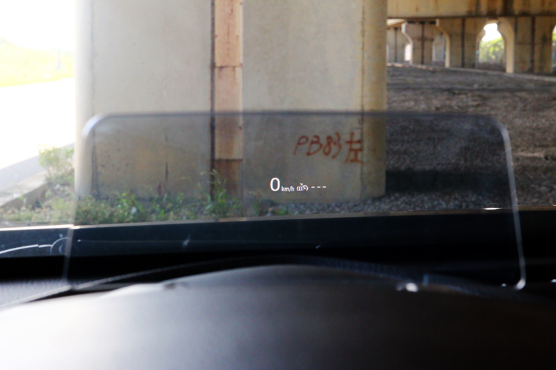 新年式CX-3除了入門車款,其他車型都增加了Active Driving Display 全彩駕駛資訊顯示幕。