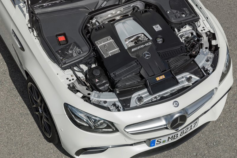 Mercedes-AMG E 63 S 4MATIC Estate的4.0升雙渦輪增壓動力可釋放612hp與86.7kg-m最大輸出。