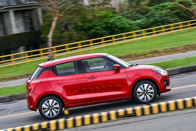 1.0L小車也能帶來駕馭快感?會這麼問,表示你還沒試過All New SWIFT!