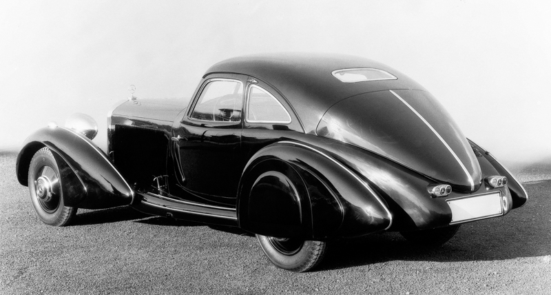 1934年,代號W29的500K車型為 Mercedes-Benz 揭開車壇豪華雙門轎跑的歷史新頁。