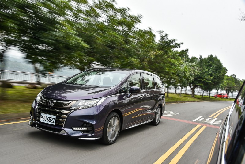同樣搭載Honda Sensing輔助科技,Odyssey更有七人座無可取代優勢