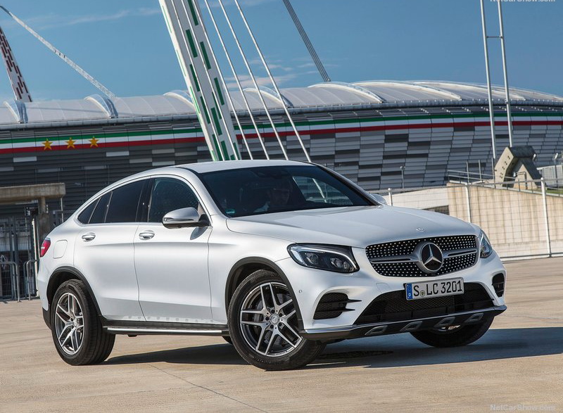 Mercedes-Benz GLC Coupe是以GLC車型衍伸而來，更為低斜流線的車尾造型多了些性感神韻