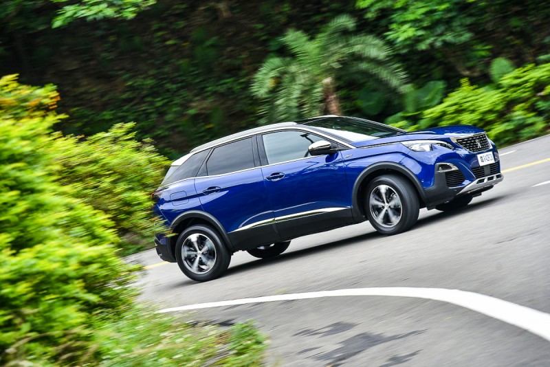 韌性底盤,Peugeot 3008 GT Grip Control不受車高影響,動態表現相當優秀