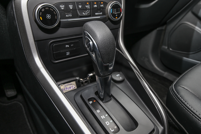 小改款EcoSport車型皆配置SelectShift™六速自排變速箱。