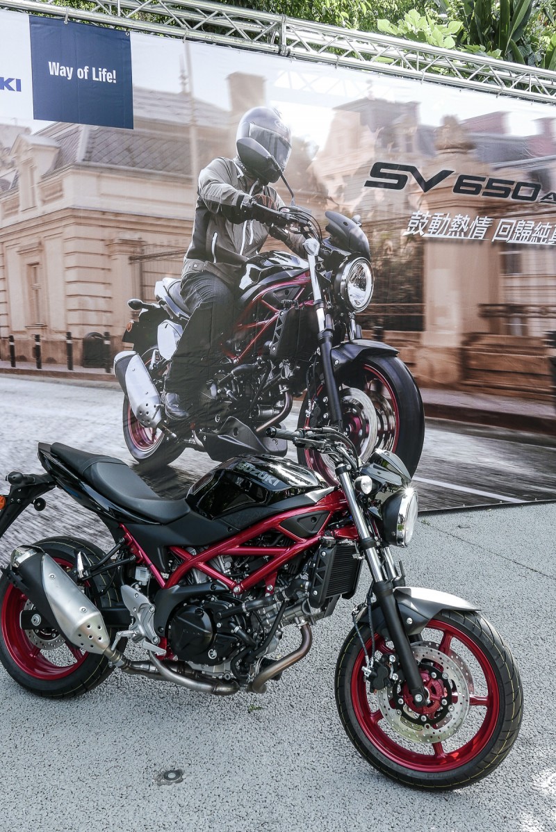 新年式SV650追加新車色,並報出32.8萬超優惠價格