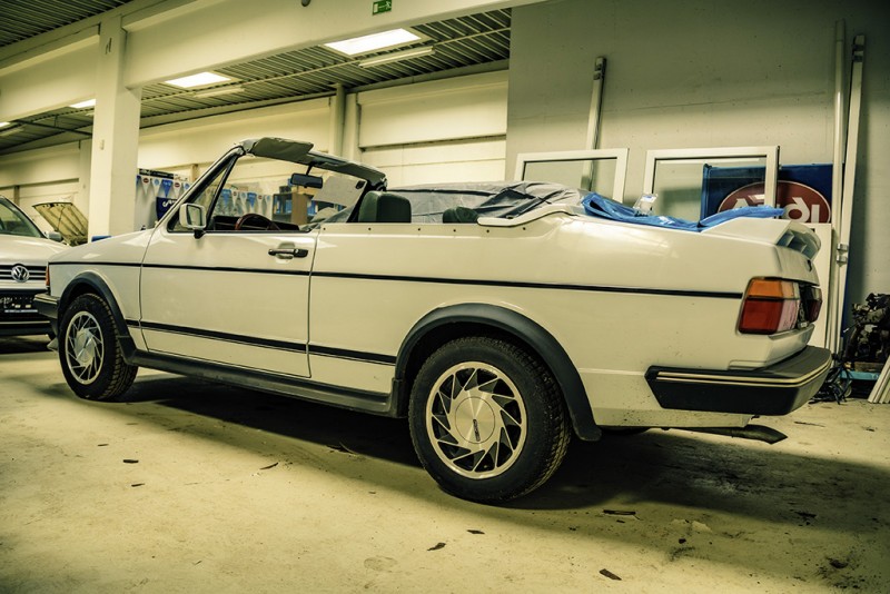 竟然連1990年敞篷化的jetta?也有??