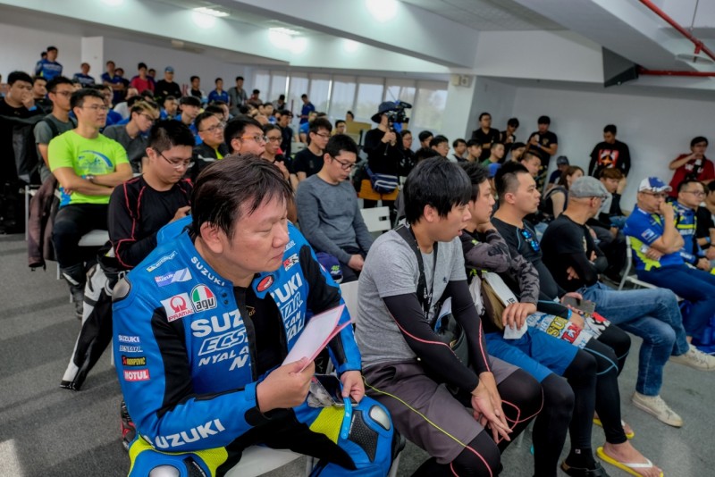 賽道安全簡報講解說明。