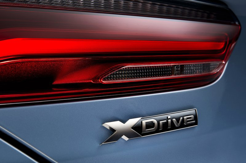 新車全車系配置xDrive四輪驅動系統,提供更佳優異的循跡效能。