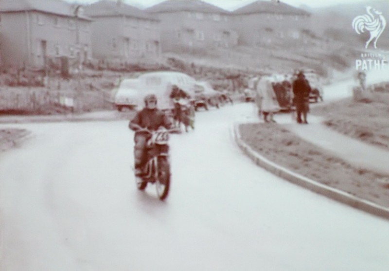 Vespa曾在1951年參加過二輪越野拉力賽,並奪下傲人的9面金牌!