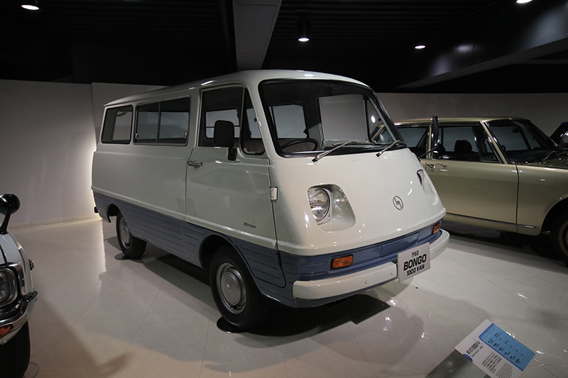 1968年Bongo 1000 Van。