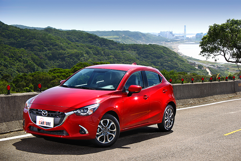  新安全・新色彩・新姿態，2019 Mazda2時尚新登場 