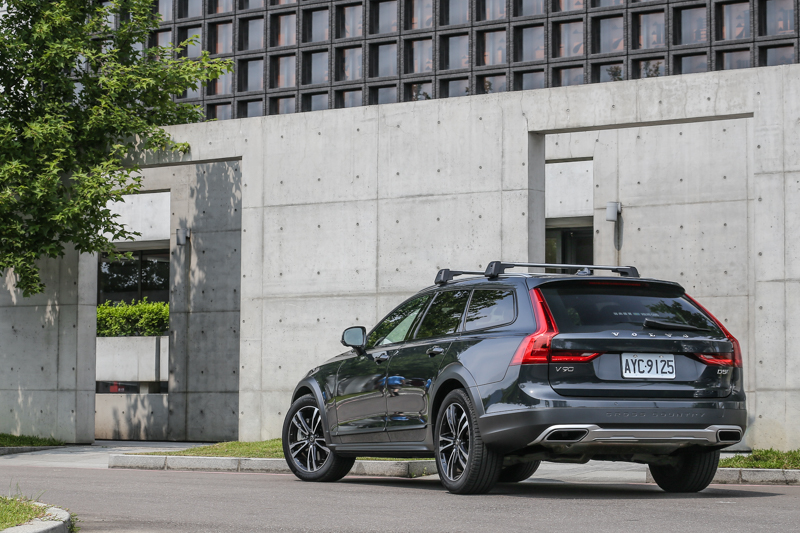  或許非熱門，但或許Volvo V90 Cross Country是好選擇？ 