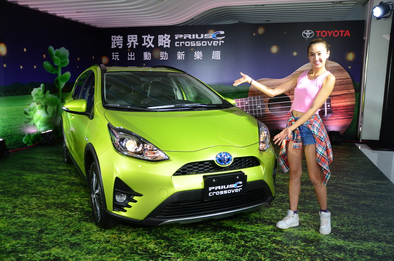  跨界油電小休旅，Toyota Prius c crossover 81.9萬起亮眼登場! 