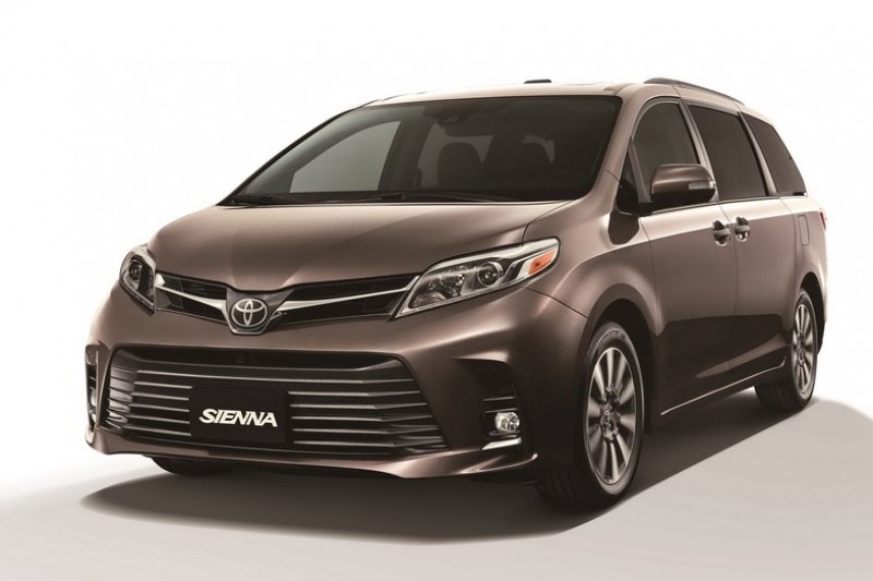 雖然3.0升以上不少是性能車款,但也有許多如MPV等實用性車款,且藉由油電技術大排量也能達到省油表現。