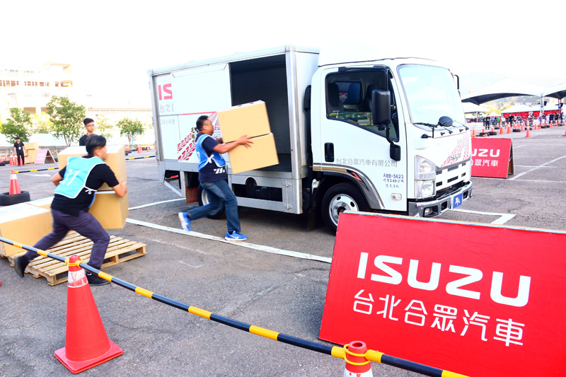  運轉手中之藤原拓海大集合，「Isuzu 2018運轉職人挑戰賽」在榮譽、歡笑與汗水中圓滿落幕！ 