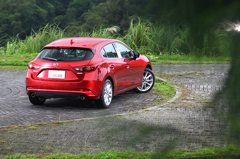 Mazda 3與Auris風格最相近,但世代新舊並不完全成為決勝的因由。