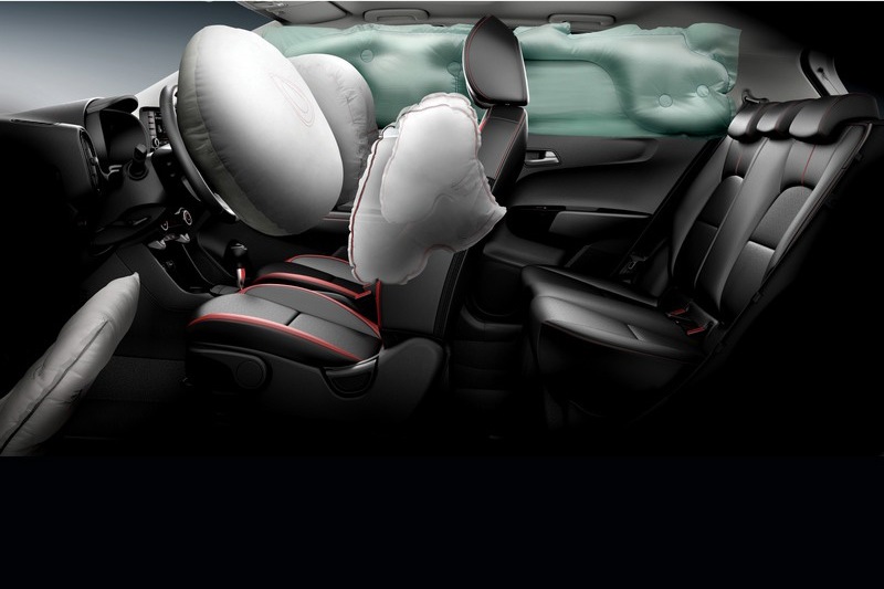 Picanto GT-Line於同級中唯一配備七具安全輔助氣囊,及同級唯一AEB自動緊急煞車輔助系統。