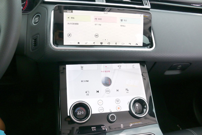 現今車輛中控介面已朝觸控設計邁進,再帶來便力科技同時對於行車安全有幫助嗎?