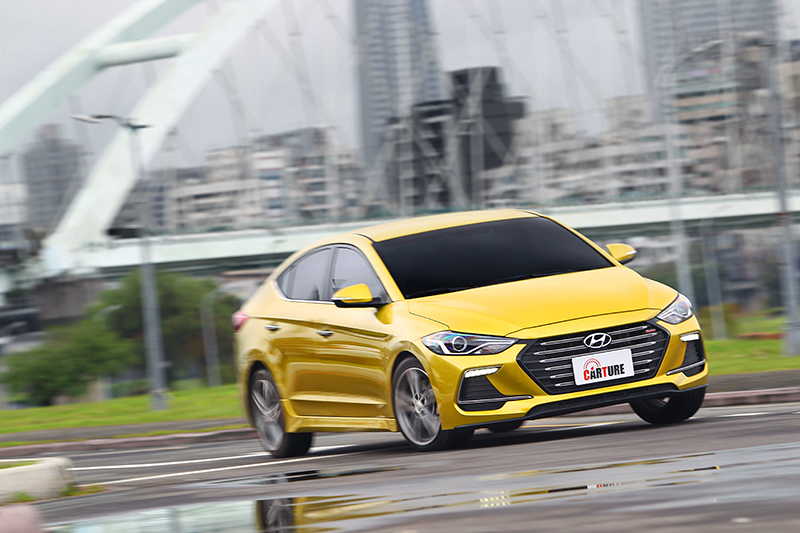 改以國產化銷售的ELANTRA Sport,以台灣製造的身份重新詮釋國民性能房車真諦。