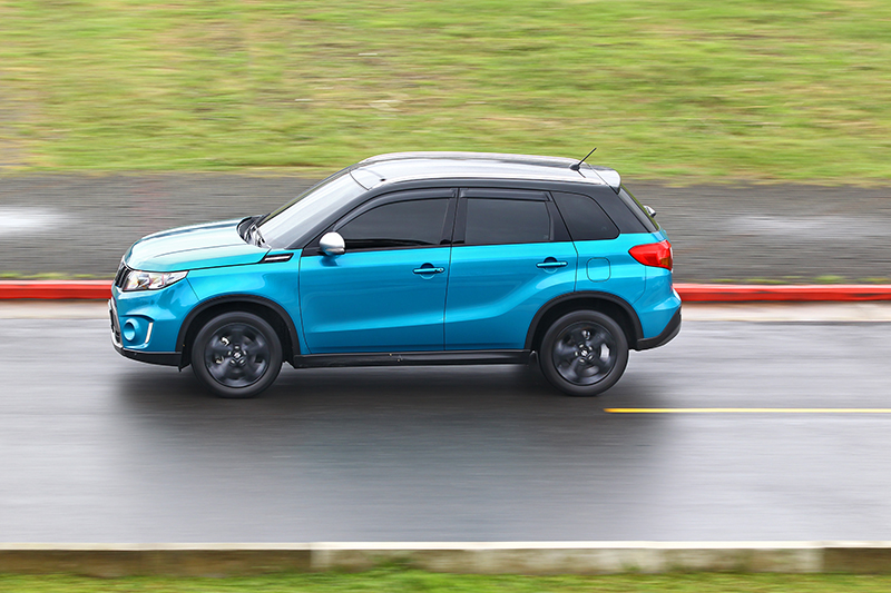 無論鋪裝道路或越野路段都難不倒的Vitara,擁有CUV級距中最具個性化的特質。