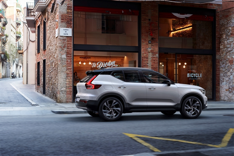XC40再度蟬聯中型SUV獎項。