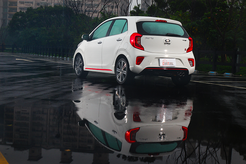 59.9萬元的Picanto GT-Line不僅外觀就連配備也一次給足,根本佛心來的。