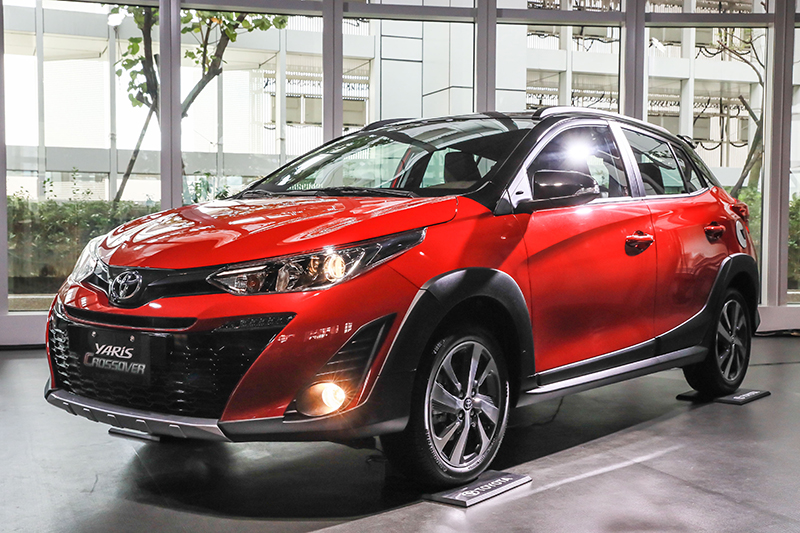 難得爬上榜首,就讓Yaris Crossover多點畫面吧!