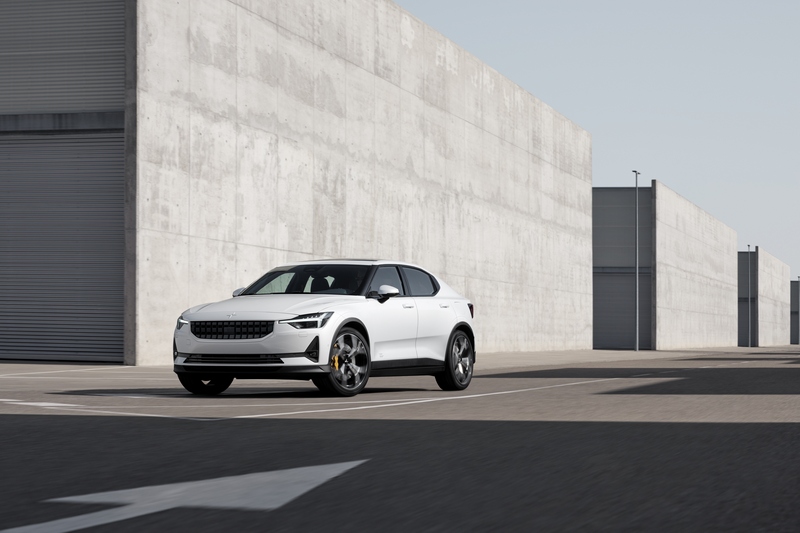 Polestar 2有著與 Volvo Concept 40.2幾乎相同的設計。