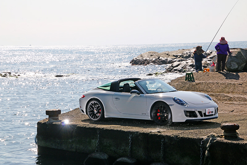  世代交替前的最終邂逅─Porsche 911 Targa 4 GTS試駕 