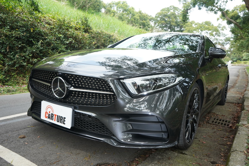 CLS的絕美外型絕對是它在車壇屹立不搖的主因