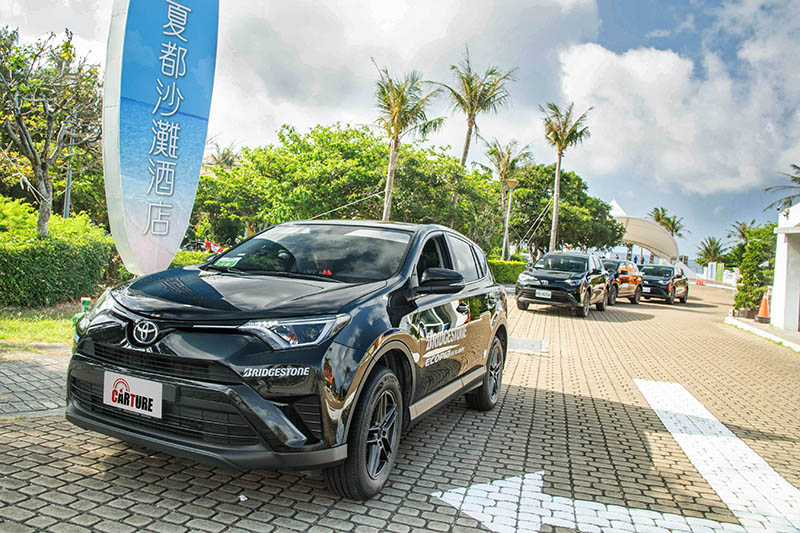 兩個對照組各自裝上Bridgestone Ecopia H/L001與Michelin Primacy SUV,兩者胎況皆全新且尺寸都是225/65 R17。