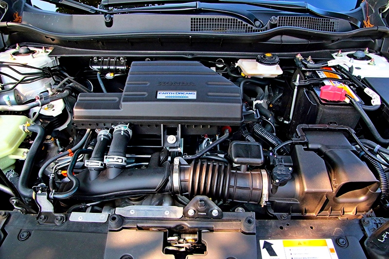 193hp/24.8kgm的動力讓CR-V擁有頗具衝勁的步調。