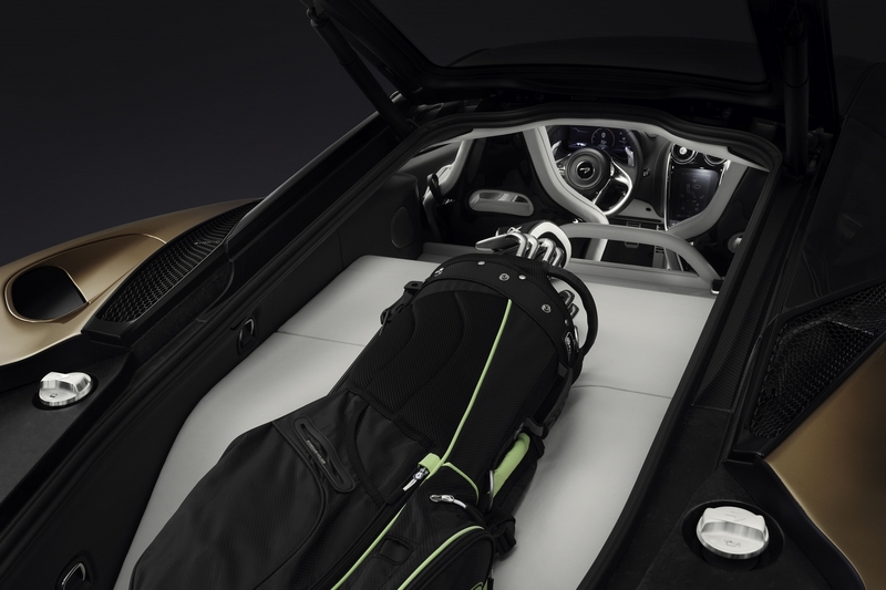 McLaren GT車尾具有420公升置物空間,車頭前方也有150公升可以收納使用。