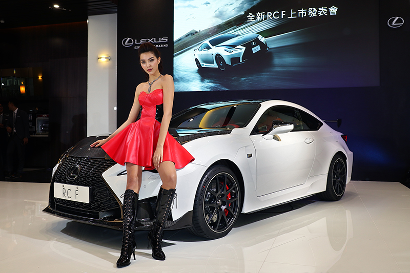  筆挺西裝下的賁張肌肉，Lexus RC F/RC F Track Edition小改款367/499萬元橫行登場！ 