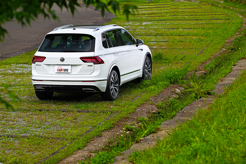 Tiguan 380 TSI R-Line Performance外觀雖然討喜,但IQ.Drive智能駕駛輔助套件的表現卻更讓人期待。