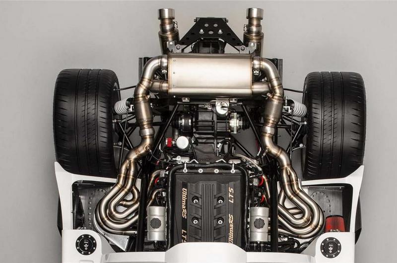 依車型等級Ultima RS搭載的6.2升V8引擎,分別提供480hp/650hp/800hp動力。