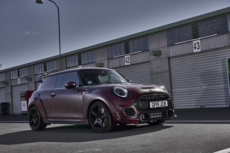 Mini日前在紐柏林24小時耐久賽展出Mini JCW GP,但外觀仍以偽裝方式呈現。
