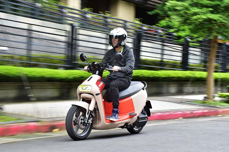 Gogoro 3輸出功率比Gogoro 2低,但實際加速感受並不會有明顯差異。