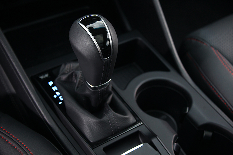 1.6L汽油車型搭配七速雙離合器自手排變速系統,由此帶來更直接也強勁的加速反應。