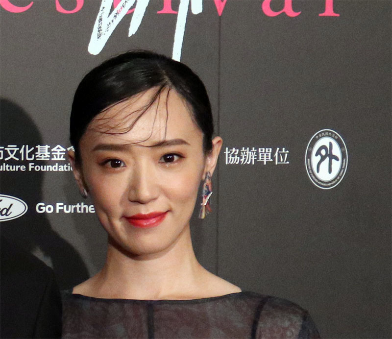 林子熙在電影「灼人秘密」中飾演5號試鏡女星,與周曉涵有女女熱吻鏡頭(資料照片)