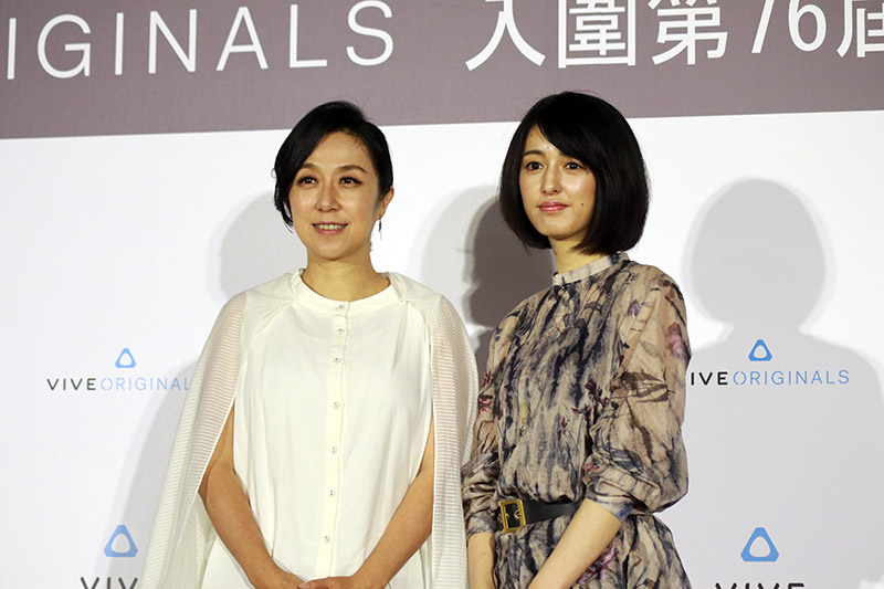 (左起)黃韻玲、小松美羽