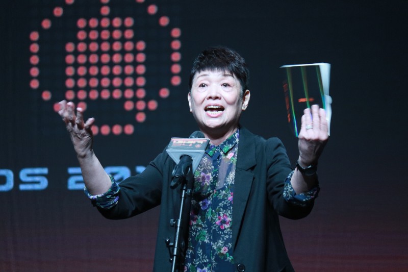羅小雲
