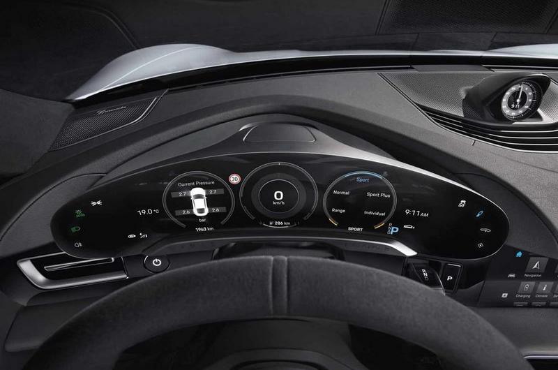 儀表也採用數位化設計,但仍保留Porsche精神。