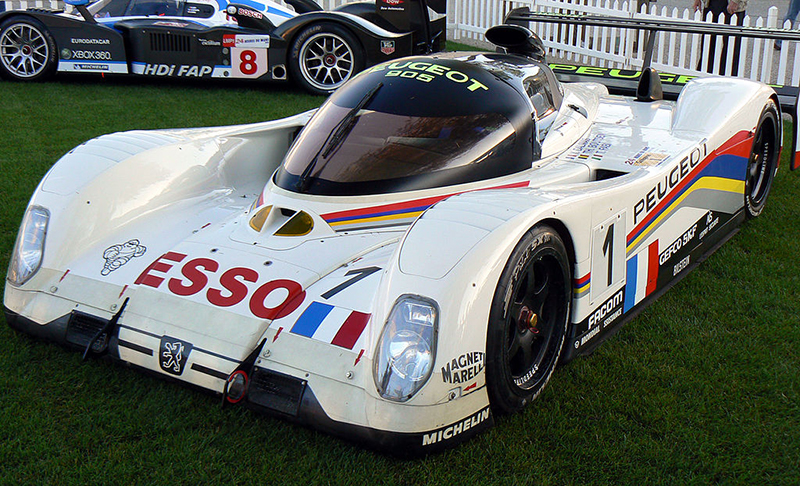 PEUGEOT 905原型賽車在1992年與1993年連續在法國Le Mans 24小時耐久賽中獲得冠軍。