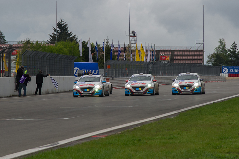 2013年以208 GTi於 Nürburgring 24小時耐久賽中囊括分組前三名的佳績。