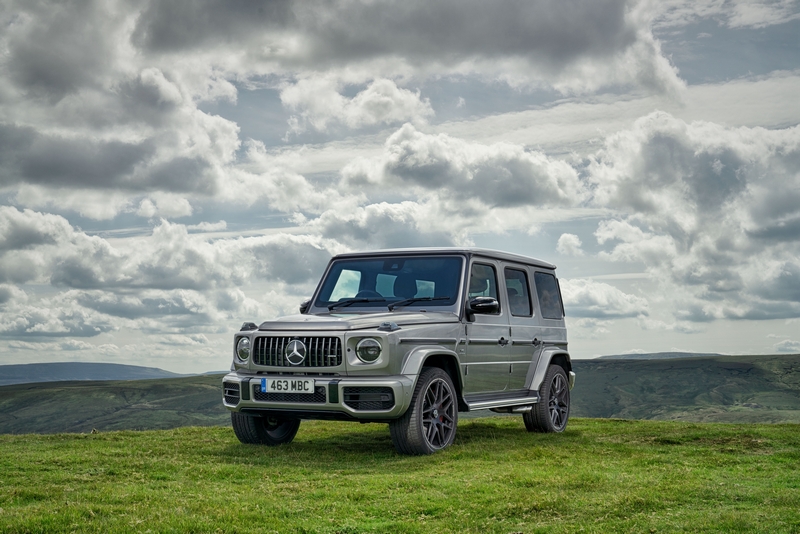 Mercedes-AMG G63搭載4.0升V8渦輪引擎,擁有585hp/86.7kgm。