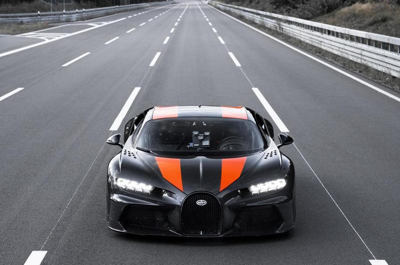 Chiron搭載8.0升W16渦輪引擎,有著強大的1500hp/163.2kgm性能。