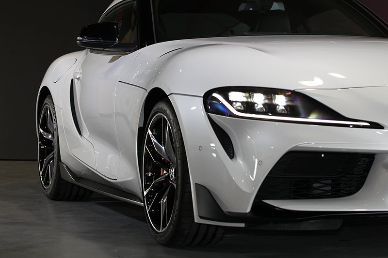 這個角度,Supra一點也不BMW。