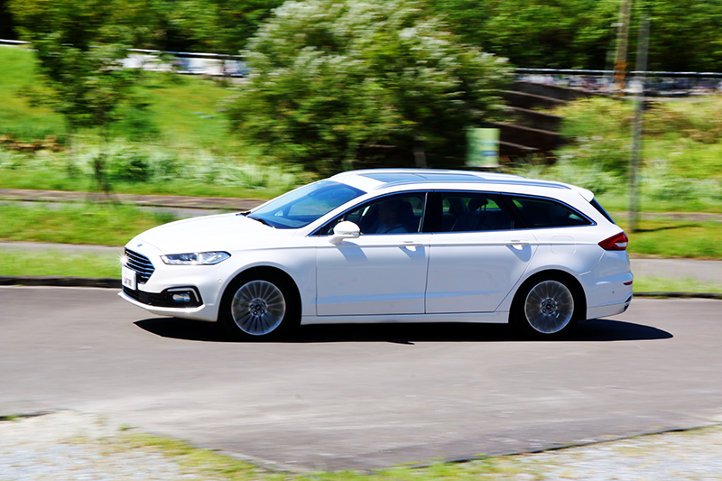 Mondeo Wagon路感偏運動化設定,不見得每位家人都能接受。